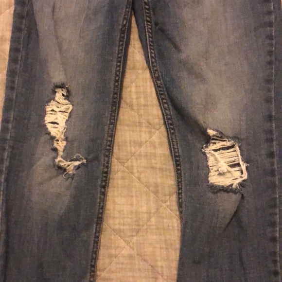 Old Navy mid-rise Rockstar jeans - Picture 2 of 4